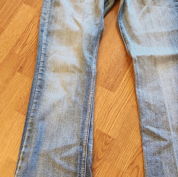 "RICH COW JEANS" Junior's Size 11 Faded Denim Boot Cut  Blue Jeans - Picture 3 of 13